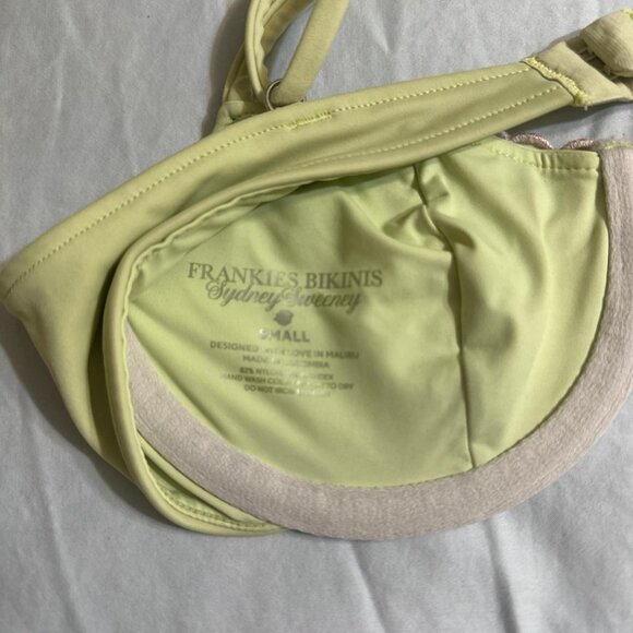 Frankies Bikinis Zola Top in Key Lime - Picture 3 of 5